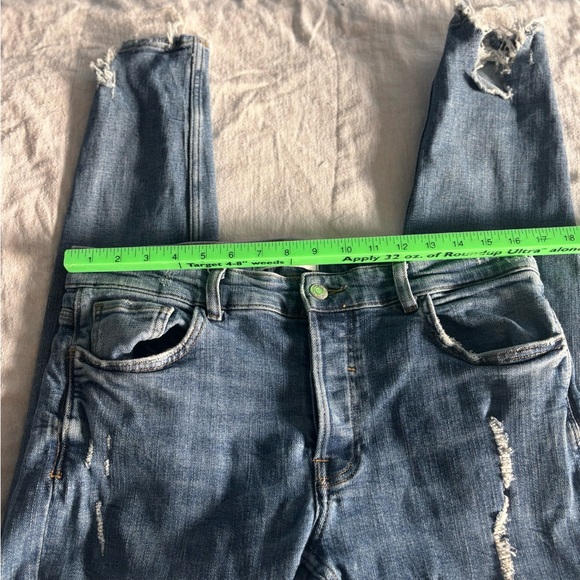 Zara Jeans Women's size 34 Skinny Button Fly Distressed Destroyed Medium Wash - Picture 2 of 7